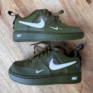 Kids Air Force 1 LV8 Utility